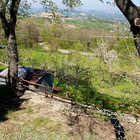Chalet A Montebello Di Bertona * Montebello di Bertona