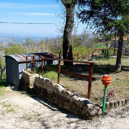 Chalet A Montebello Di Bertona Chalet *
