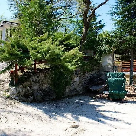 Chalet A Montebello Di Bertona Chalet *